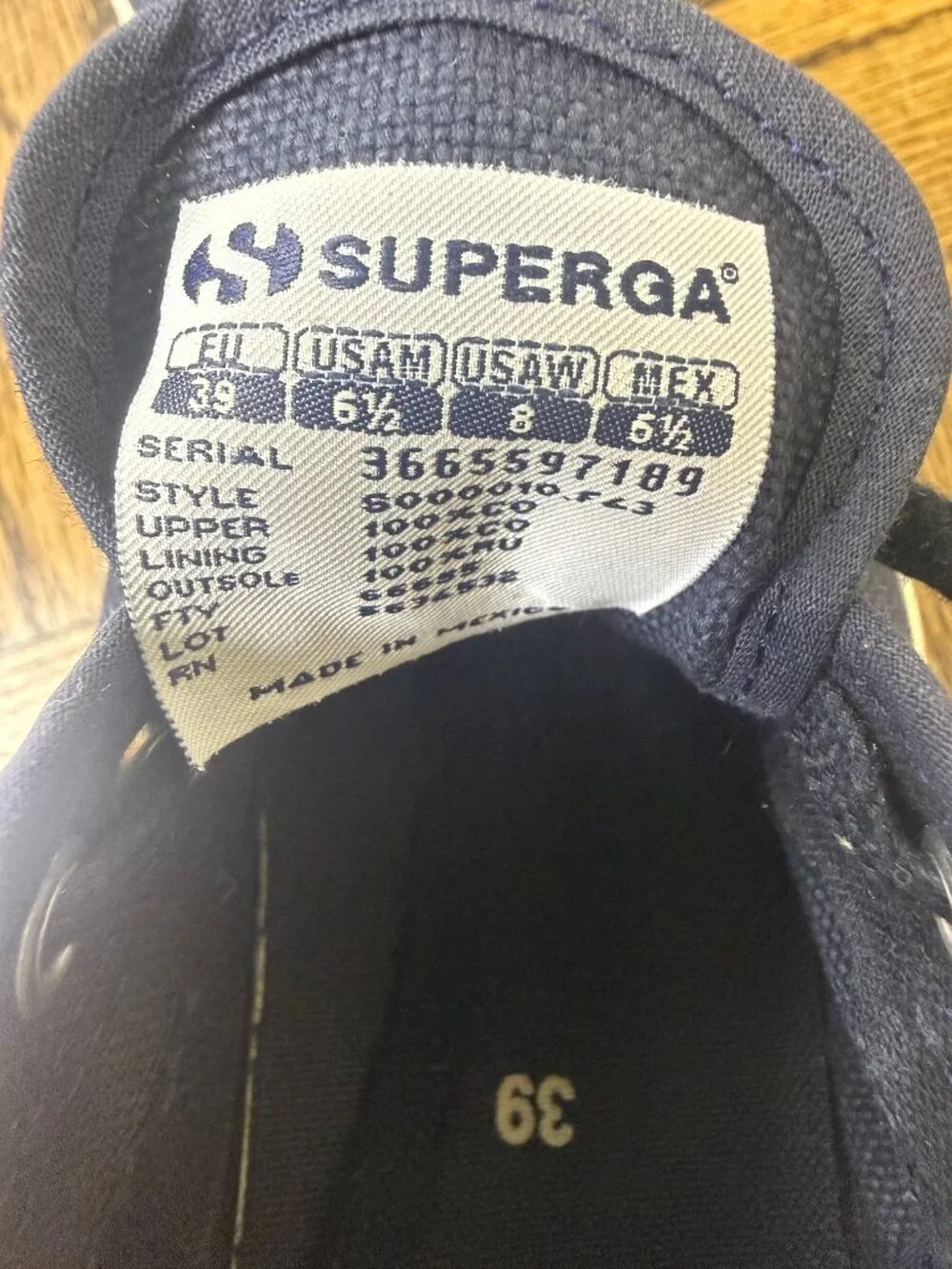 Superga womens S000010 Sneaker White Navy Size 39 US Size 8.5